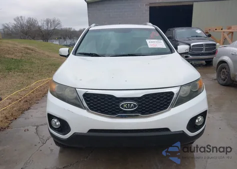 2011 Kia Sorento Lx V6 from USA, damaged, VIN 5XYKT4A24BG116077